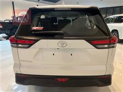 تۆیۆتا ئینۆڤا